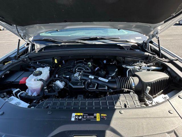 used 2024 Jeep Grand Cherokee car, priced at $36,490