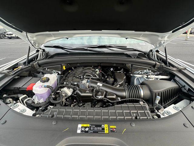 new 2025 Jeep Grand Cherokee car, priced at $38,637