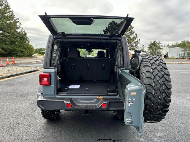 new 2025 Jeep Wrangler car, priced at $48,963