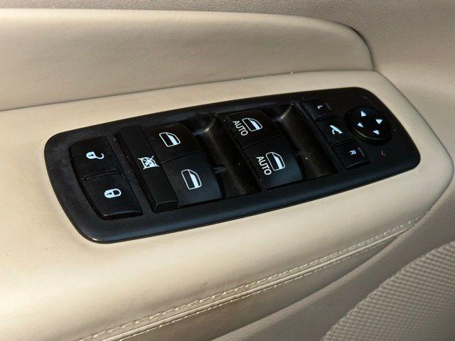 used 2018 Jeep Grand Cherokee car, priced at $23,290