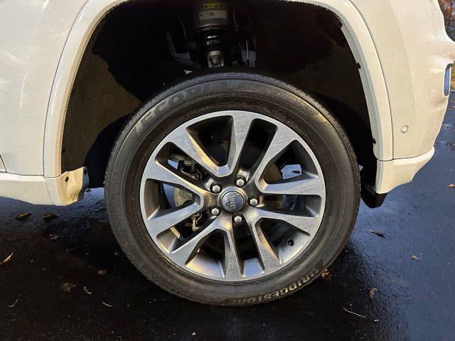 used 2018 Jeep Grand Cherokee car, priced at $23,290
