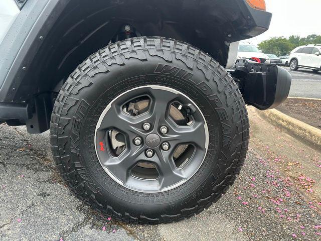 used 2023 Jeep Gladiator car, priced at $41,590