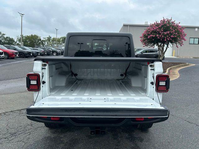 used 2023 Jeep Gladiator car, priced at $41,590
