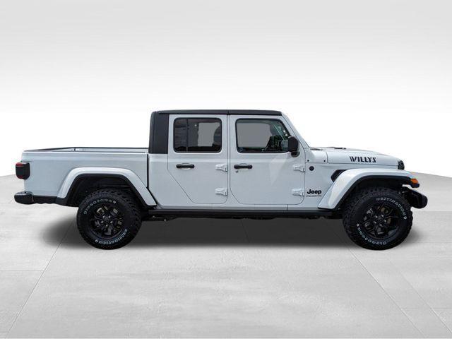 new 2024 Jeep Gladiator car, priced at $42,847