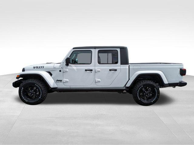 new 2024 Jeep Gladiator car, priced at $42,847