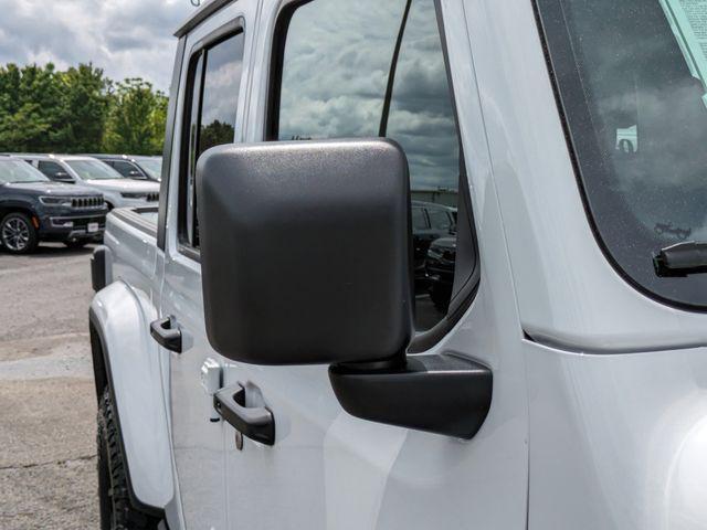 new 2024 Jeep Gladiator car, priced at $42,847