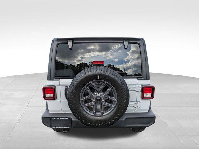 new 2024 Jeep Wrangler car, priced at $44,040