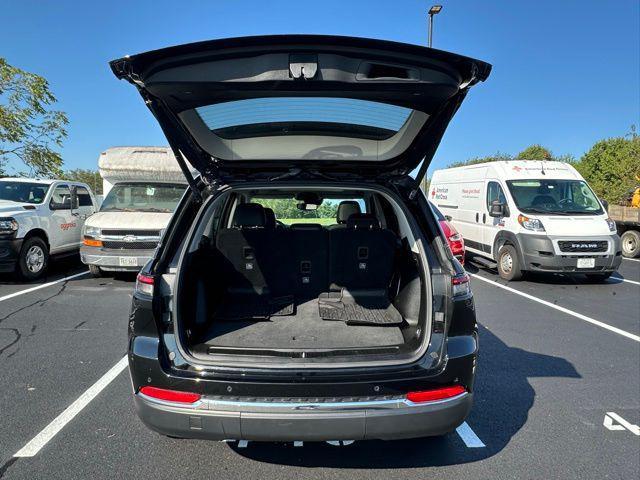 used 2023 Jeep Grand Cherokee 4xe car, priced at $31,490