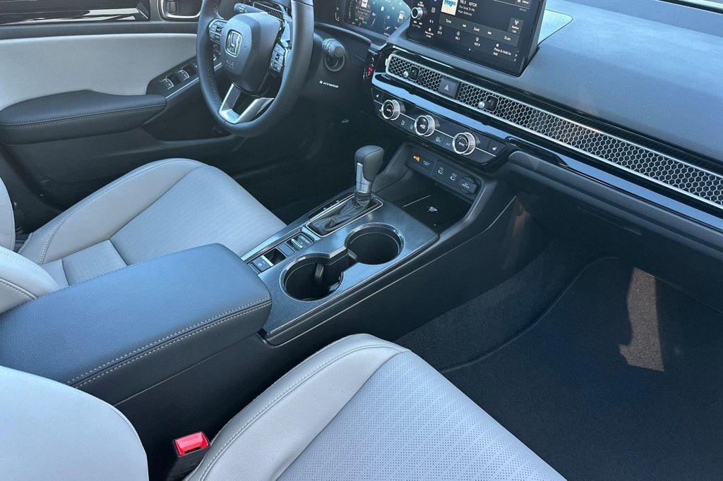 new 2026 Honda Civic Hybrid car, priced at $35,145