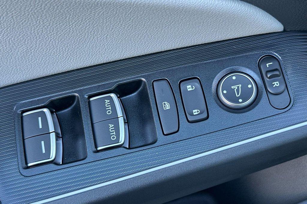 new 2026 Honda Civic Hybrid car, priced at $35,145