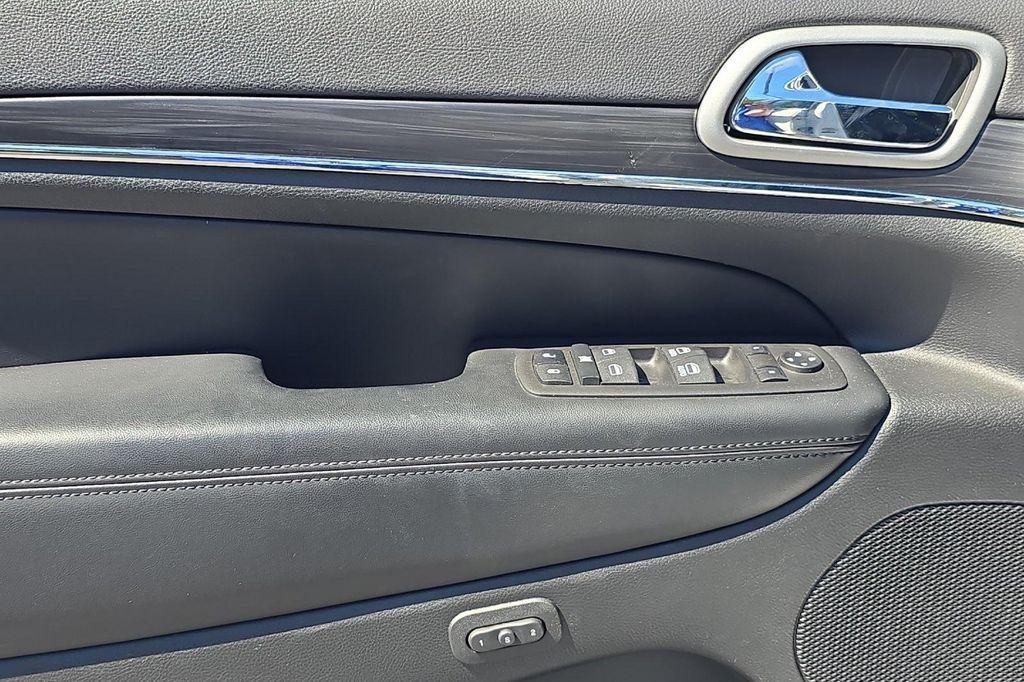 used 2022 Jeep Grand Cherokee car, priced at $26,998