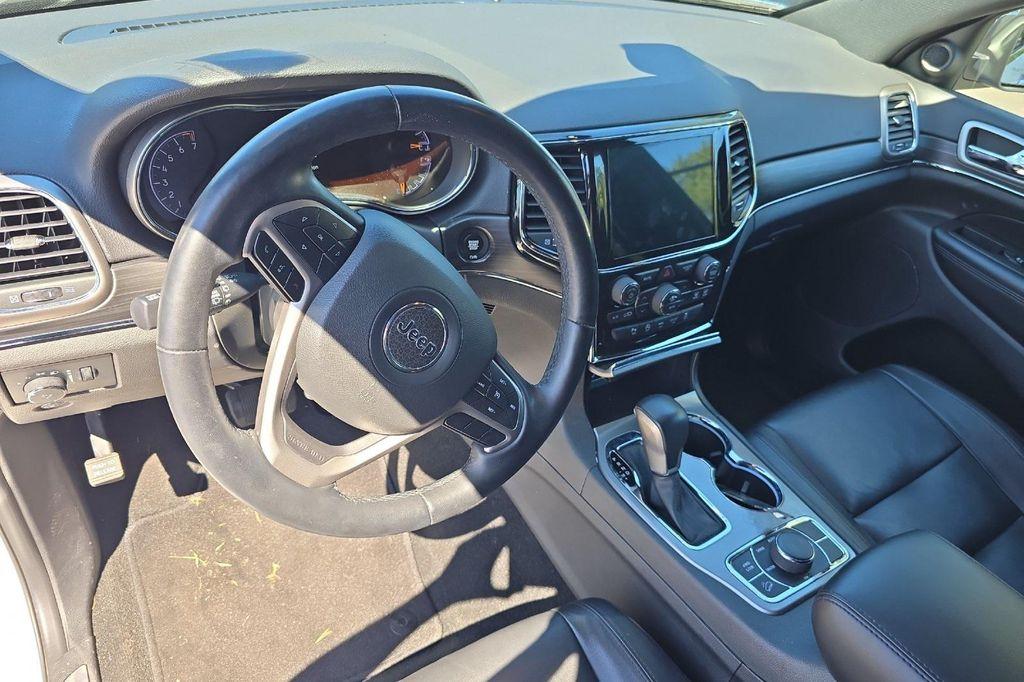 used 2022 Jeep Grand Cherokee car, priced at $26,998