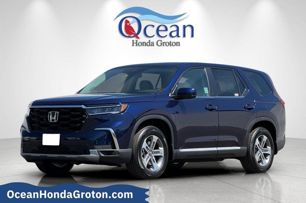 new 2025 Honda Pilot car, priced at $47,095