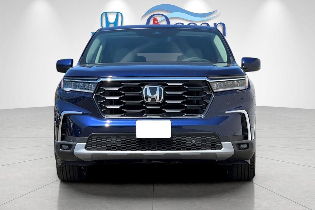 new 2025 Honda Pilot car, priced at $47,095
