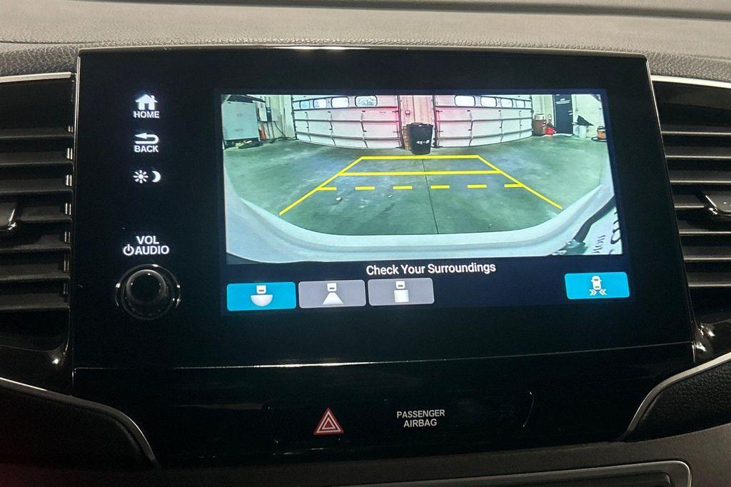 used 2021 Honda Pilot car, priced at $23,999