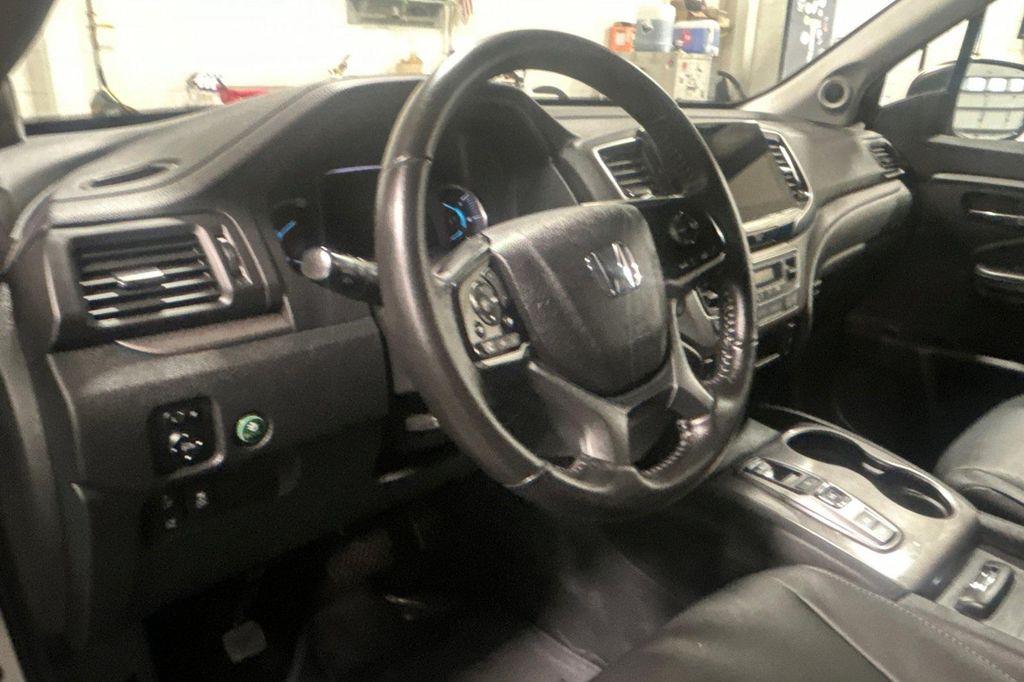 used 2021 Honda Pilot car, priced at $23,999