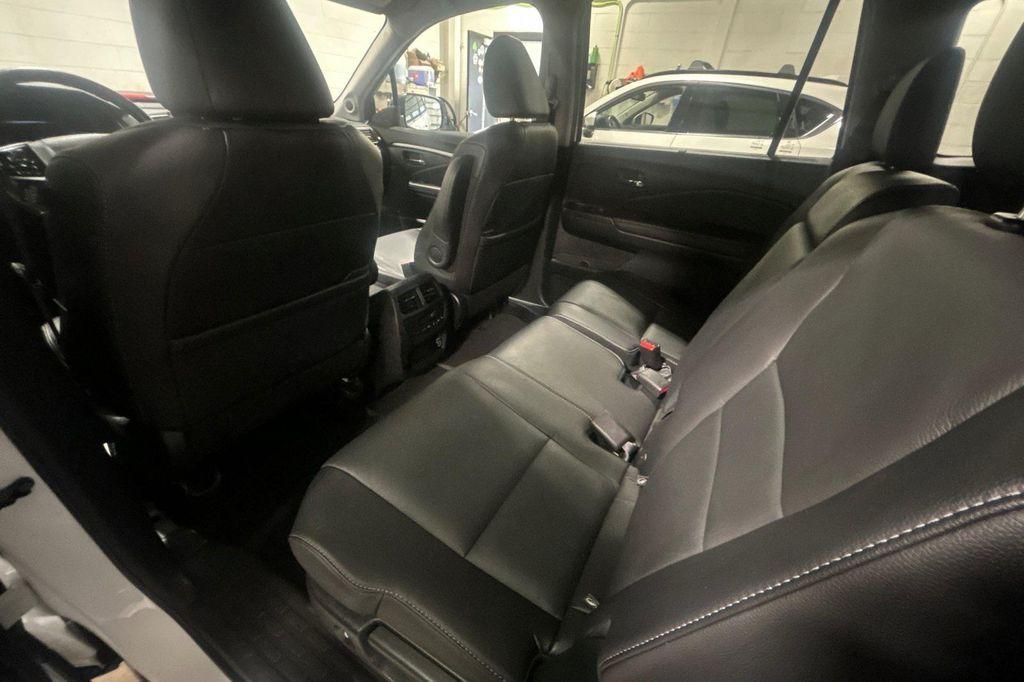 used 2021 Honda Pilot car, priced at $23,999