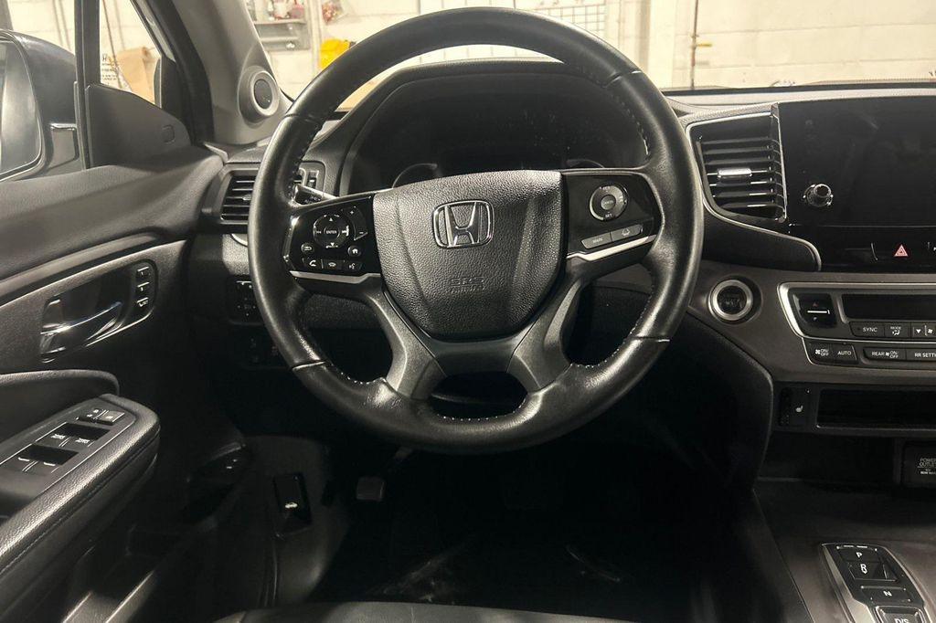 used 2021 Honda Pilot car, priced at $23,999