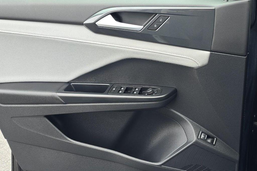 used 2022 Volkswagen Taos car, priced at $22,300