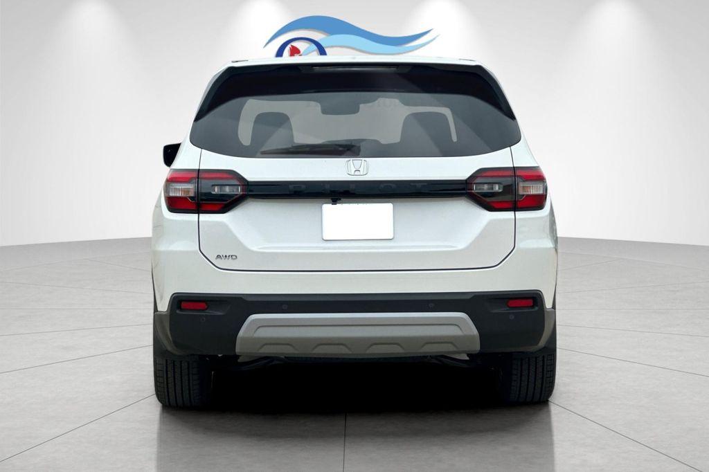 new 2025 Honda Pilot car, priced at $48,280