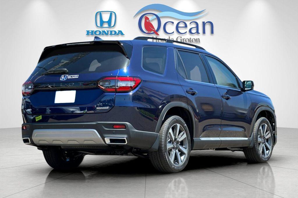 new 2025 Honda Pilot car, priced at $51,095
