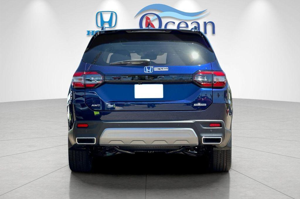 new 2025 Honda Pilot car, priced at $51,095