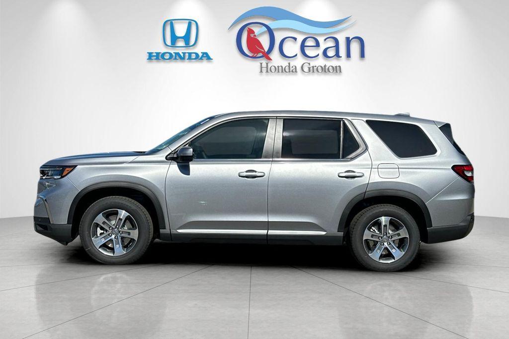 new 2025 Honda Pilot car, priced at $47,095