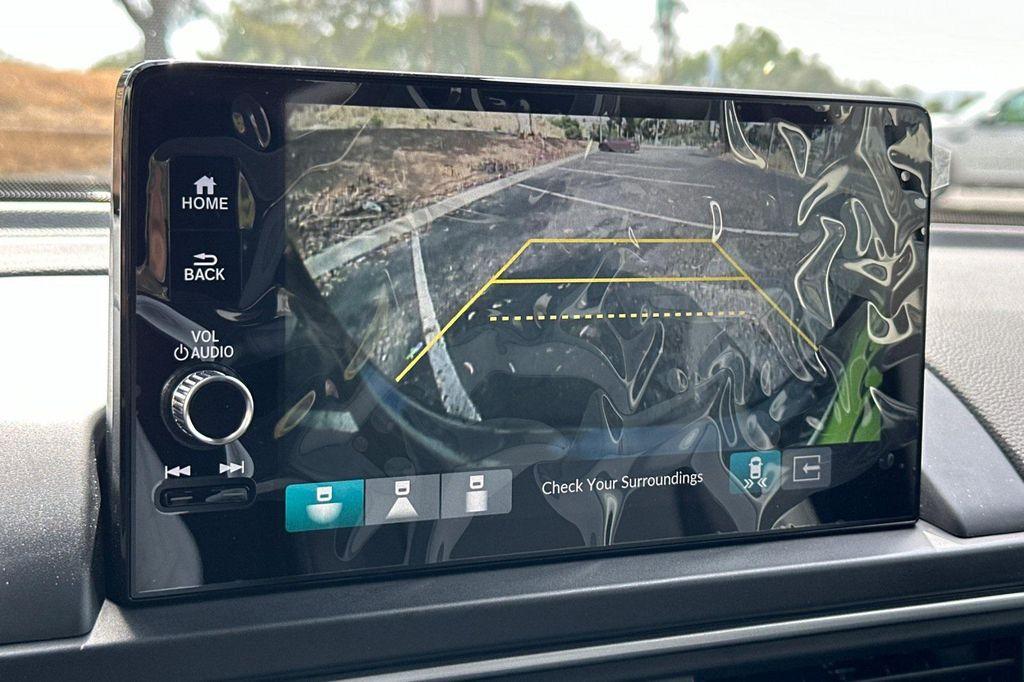 new 2025 Honda Pilot car, priced at $47,095