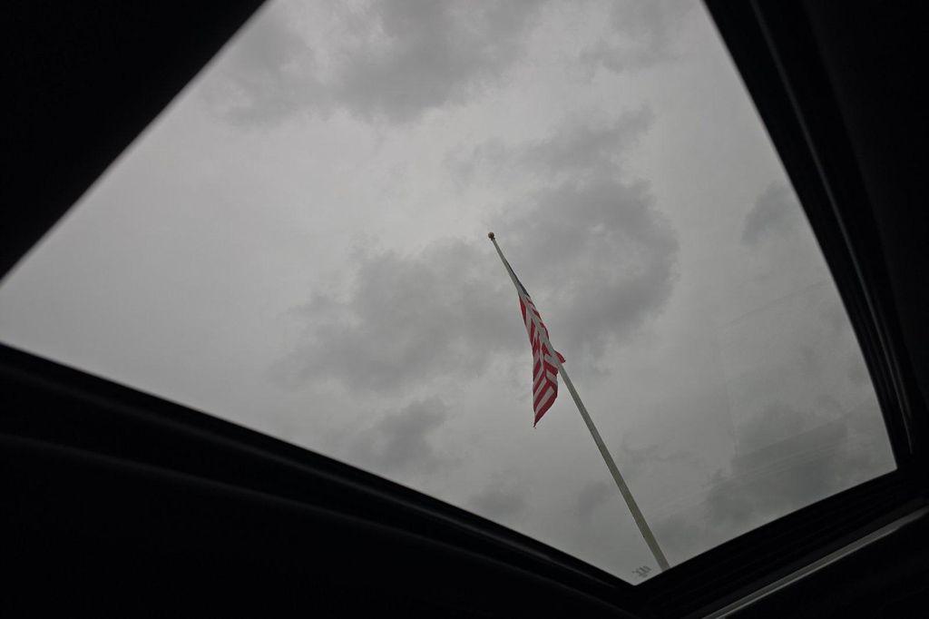 used 2022 Toyota Highlander car, priced at $39,994