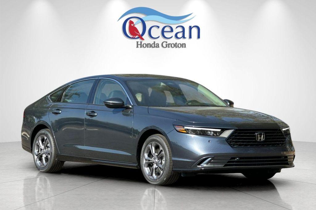 new 2025 Honda Accord Hybrid car