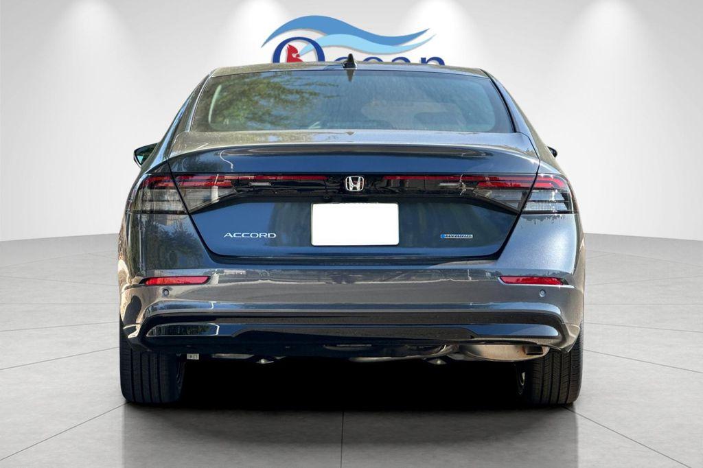 new 2025 Honda Accord Hybrid car