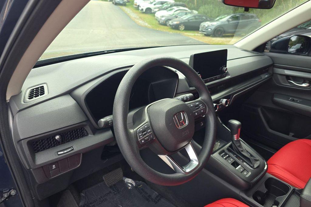 used 2025 Honda CR-V car, priced at $29,688