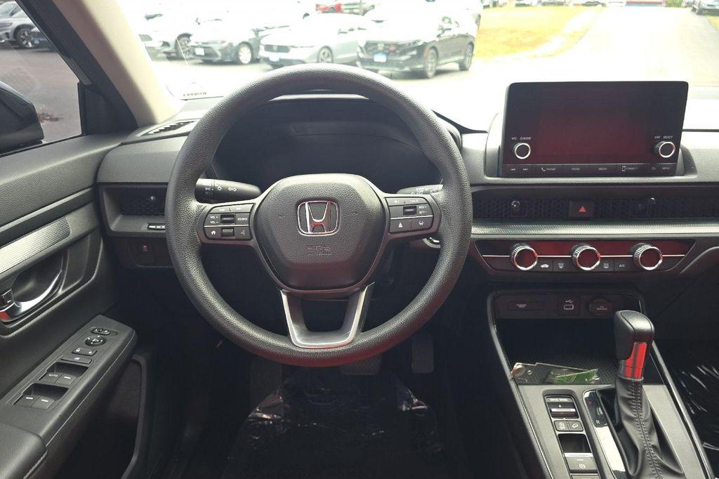 used 2025 Honda CR-V car, priced at $29,688
