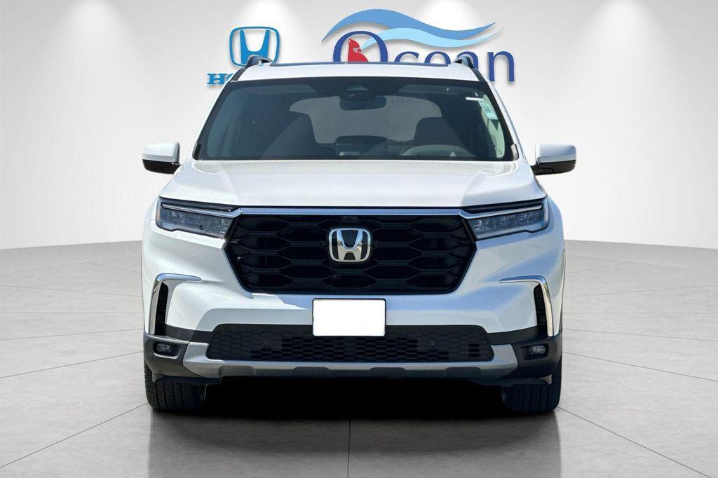 new 2025 Honda Pilot car, priced at $55,030