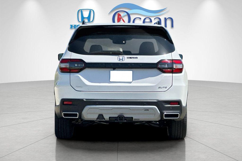 new 2025 Honda Pilot car, priced at $55,030