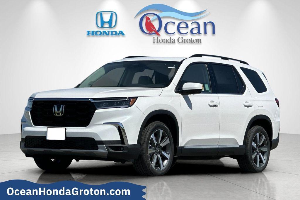 new 2025 Honda Pilot car, priced at $55,030
