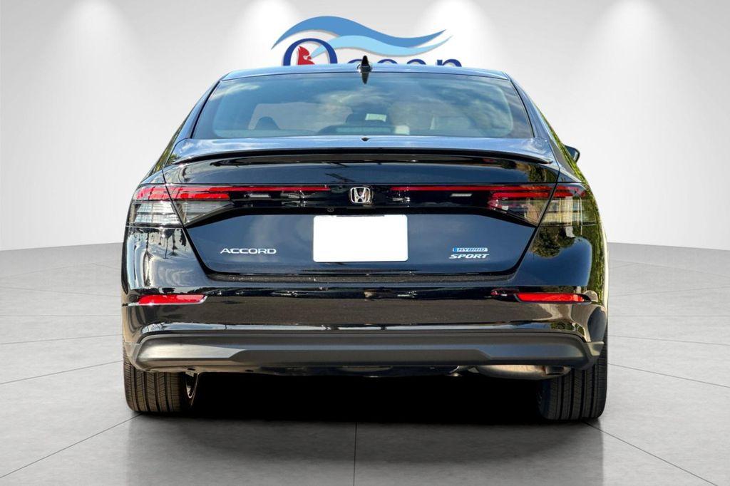 new 2025 Honda Accord Hybrid car