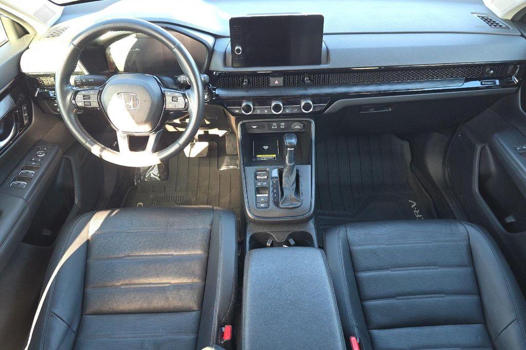 used 2023 Honda CR-V car, priced at $30,300