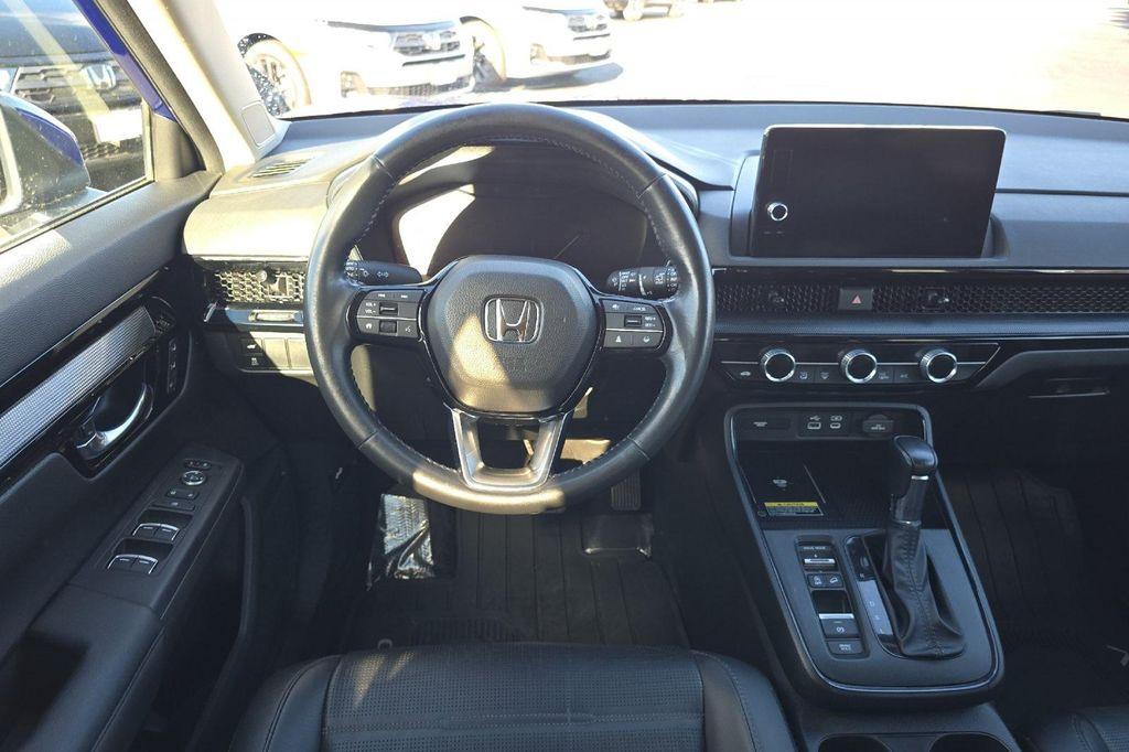 used 2023 Honda CR-V car, priced at $30,300