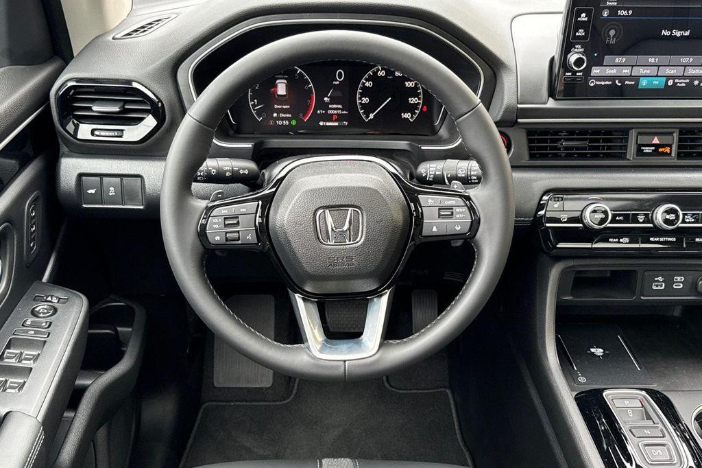 new 2025 Honda Pilot car