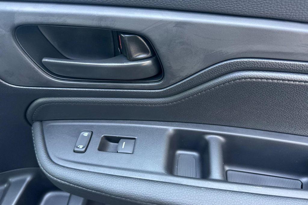 new 2026 Honda Odyssey car, priced at $44,885