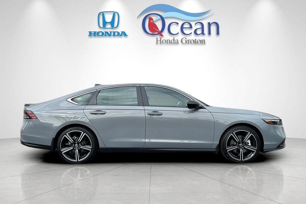 new 2025 Honda Accord Hybrid car, priced at $35,260