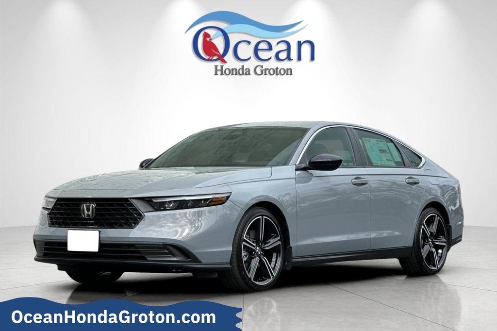 new 2025 Honda Accord Hybrid car