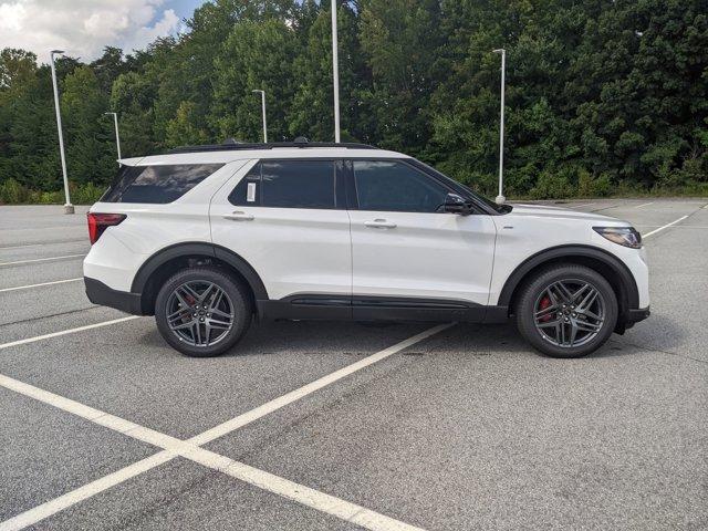 new 2025 Ford Explorer car, priced at $52,157