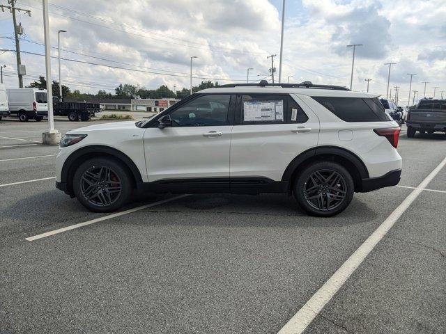 new 2025 Ford Explorer car, priced at $52,157