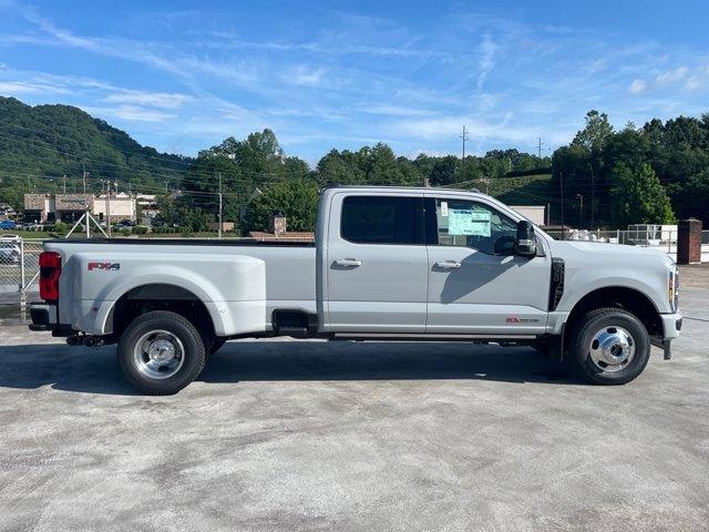 new 2025 Ford F-350 car, priced at $105,829