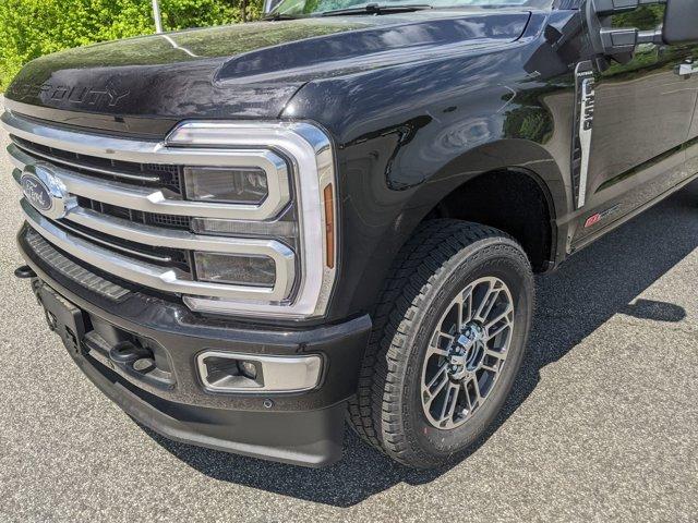 new 2025 Ford F-250 car, priced at $102,025