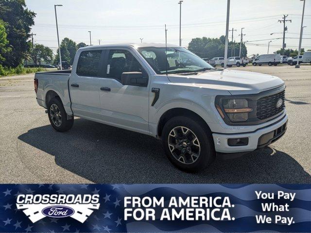 new 2025 Ford F-150 car, priced at $45,411