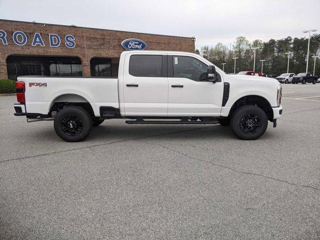 new 2024 Ford F-250 car, priced at $62,572