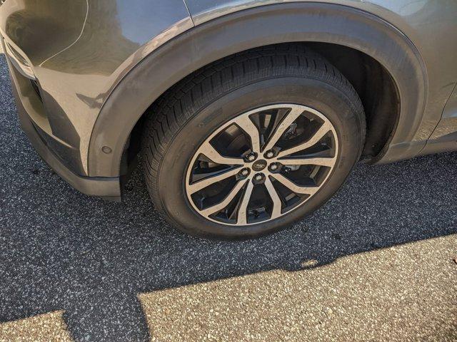used 2020 Ford Explorer car, priced at $27,900